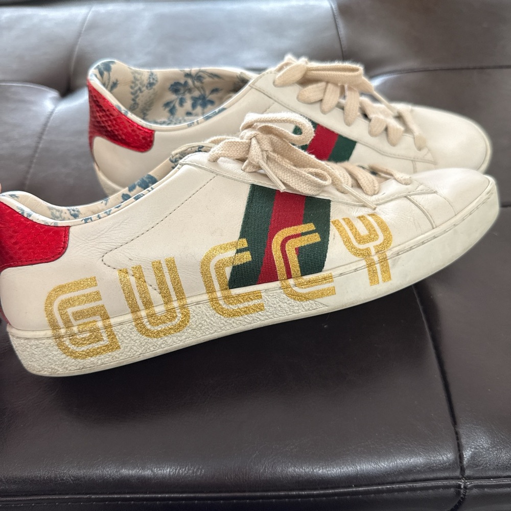 Gucci Ace Low ‘Guccy Print’ sneakers